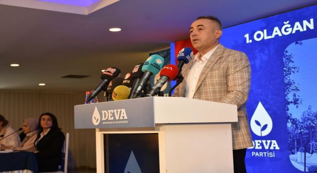 DEVA PARTİSİ KAHRAMANMARAŞ İL YÖNETİMİ MAZBATASINI ALDI