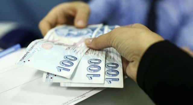 Emeklilerin Kurban Bayramı İkramiyeleri Hesaplara Yatırılmaya Başlandı