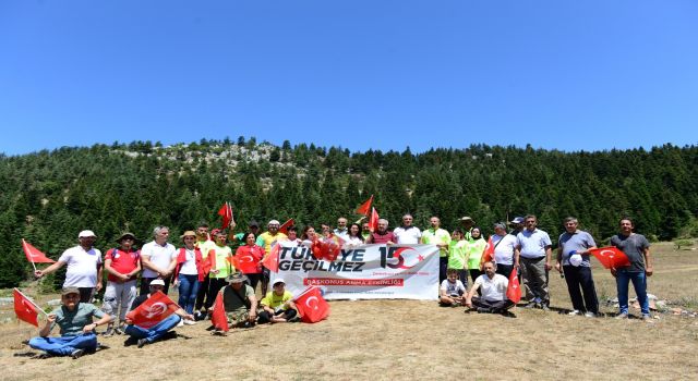 KSÜ 15 Temmuz Şehitleri İçin Yürüdü: 'Türkiye Geçilmez' Dedi