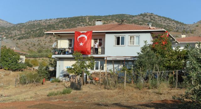 Şehit Uzman Çavuş Ramazan Demir'in naaşı memleketi Kahramanmaraş'a getirildi