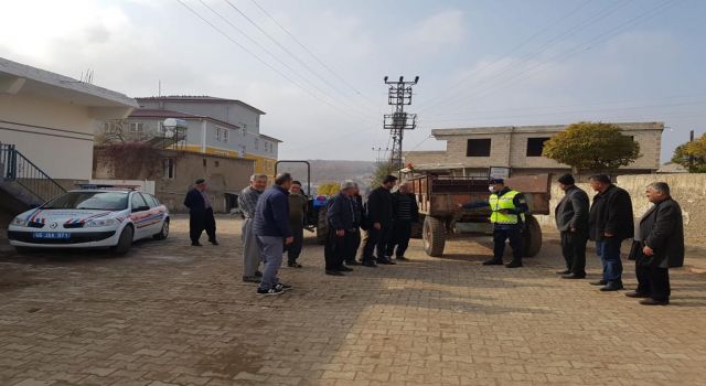 Kahramanmaraş İl Jandarma Komutanlığı Traktörler İçin Çalışma Başlattı