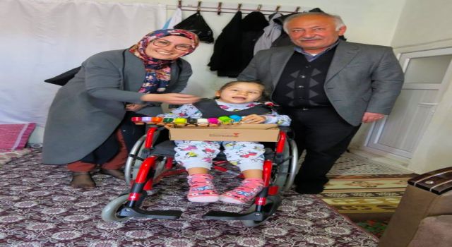 Büyükşehir Özel Gereksinimli Vatandaşların Yanında