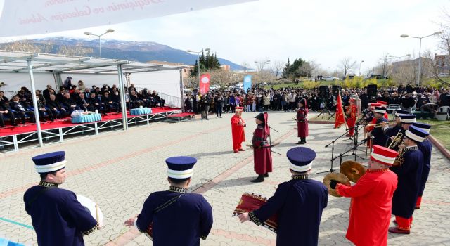 Üniversitemiz, Baharın Müjdecisi Nevruz Bayramı’nı Coşku İle Kutladı