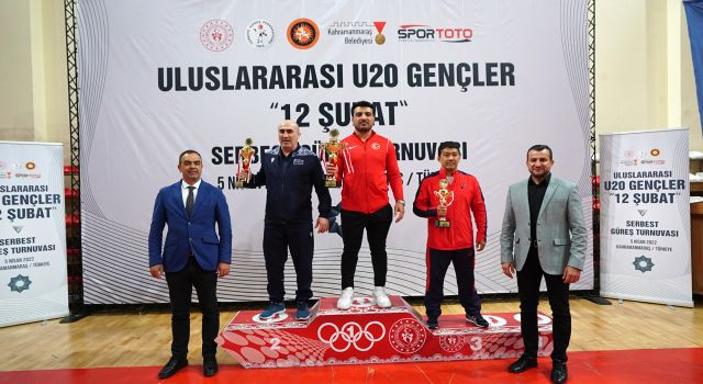 Büyükşehir Uluslararası U20 Serbest Güreş Turnuvası’na Ev Sahipliği Yaptı