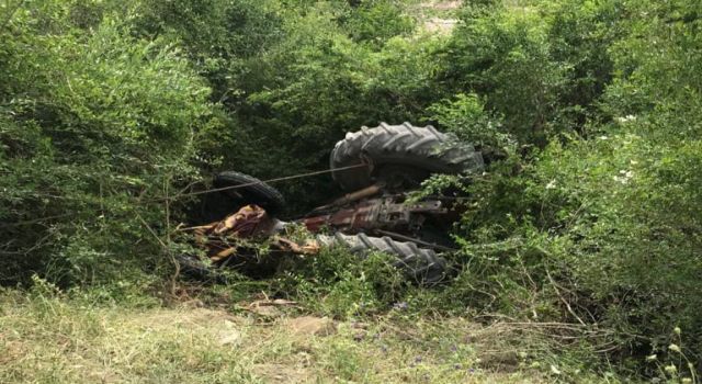 Kullandığı Traktörün Altında Kalan Sürücü Öldü