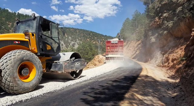 Kazandere – Kaleboynu Grup Yolu Büyükşehir’le Yenilendi