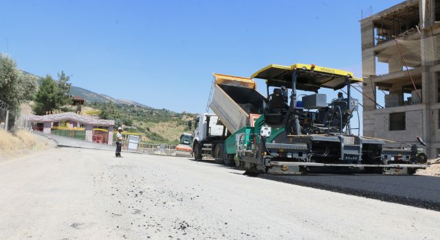 Şeref Eroğlu Caddesi Büyükşehir’le Yenilendi