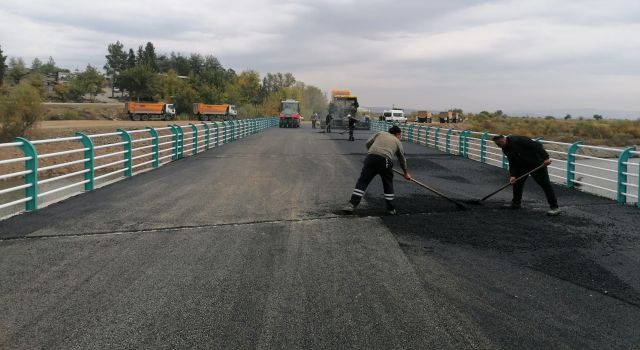 Türkoğlu’nun Yeni Köprüsünde Geri Sayım