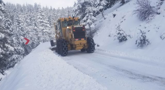 Göksun’da Yollar Ulaşıma Açık