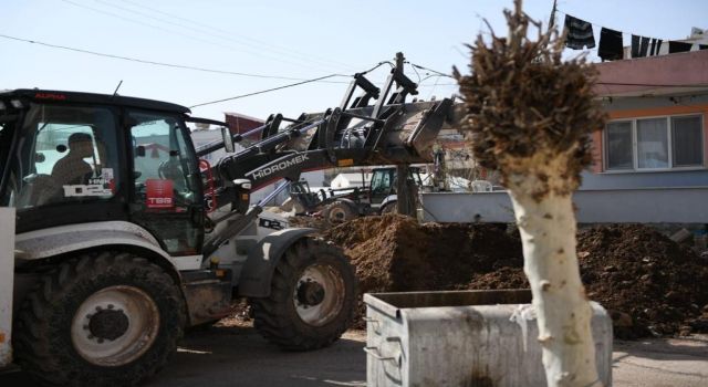 Türkiye Belediyeler Birliği Depremden Etkilenen Belediyelerin Yaralarını Sarıyor