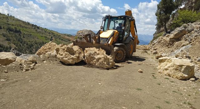 DULKADİROĞLU’NDA KAPANAN YAYLA YOLLARI AÇILIYOR