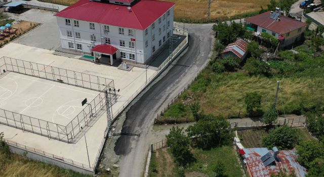 Büyükşehir, Andırın’da Yol Çalışmalarını Sürdürüyor