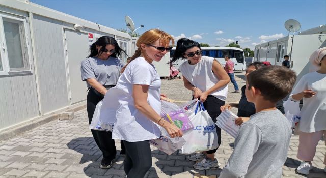 Cumhurbaşkanlığı İletişim Başkanlığı Deprem Bölgesinde 