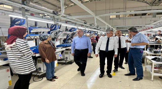 Başkan Güngör, “El Birliğiyle Şehrimizde Ticareti Canlandırıyoruz”