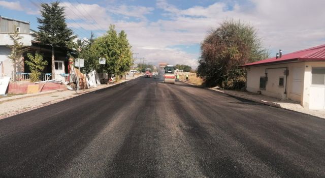 Elbistan’da Darende Caddesi’ni Yenilieniyor