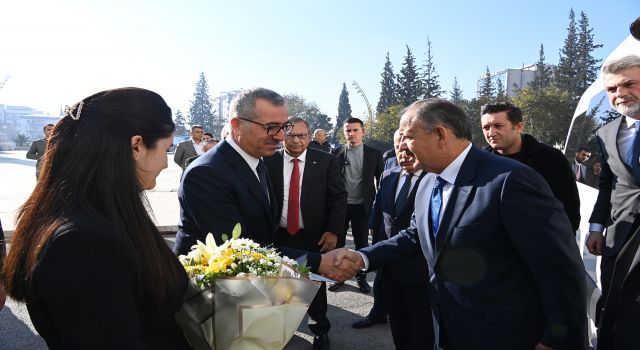 Bakan Özhaseki, Şehirde Devam Eden ve Planlanan Yatırımları Değerlendirdi