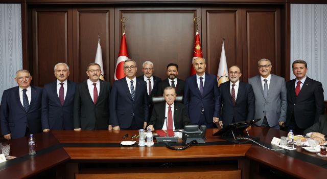 Cumhurbaşkanı Erdoğan, Kahramanmaraş Heyetini Kabul Etti