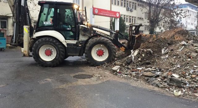 Büyükşehir Çevre Kirliliğinin Önüne Geçmek İçin Sahada