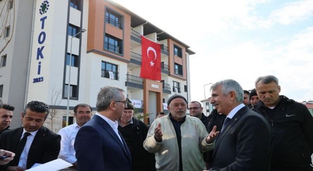 Başkan Güngör; “Kalıcı Konutların Teslimi Peyderpey Devam Edecek”