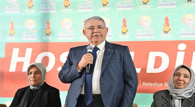 Başkan Mahçiçek’ten ‘AK Kadın’lara duygu dolu veda