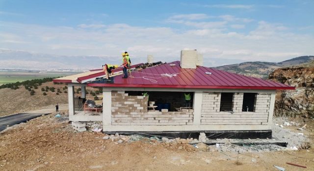 ŞEHİT ÖZDEMİR’İN KÖYÜNE 109 DEPREM EVİ YAPILIYOR