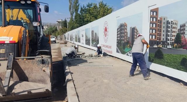 Büyükşehir, Dulkadiroğlu’nda Yenileme Çalışmalarını Sürdürüyor