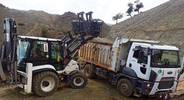 Onikişubat’ın kırsal mahallelerinde ulaşım altyapısı güçlendiriliyor