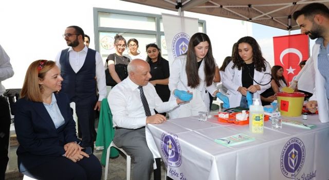 İstiklal Üniversitesinden Diyabet Farkındalık Etkinliği