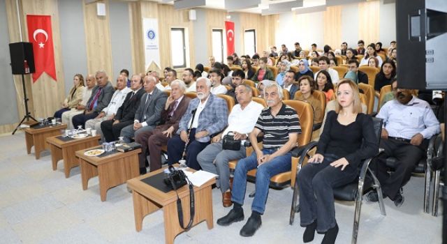 Türk Şiiri’nin Beyaz Kartalı Bahaettin Karakoç İstiklal Üniversitesi’nde Anıldı