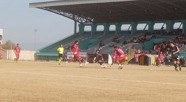 Kahramanmaraş İstiklalspor - Niğde Belediyespor Maçında Gol Sesleri Çıkmadı: 0-0