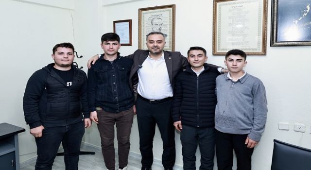 Başkan Toptaş, Şahinkayası’nda vatandaşlarla bir araya geldi