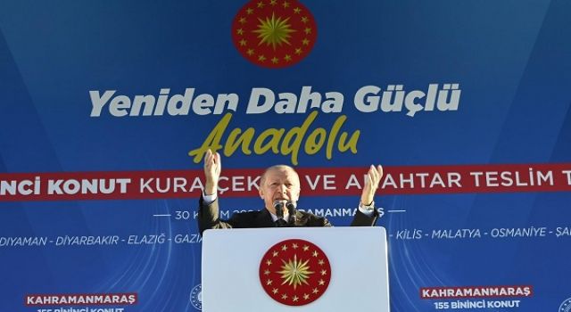 Cumhurbaşkanı Erdoğan'ın Teşrifleriyle Gerçekleştirilen Törenle Konutlar Hak Sahiplerine Teslim Edildi