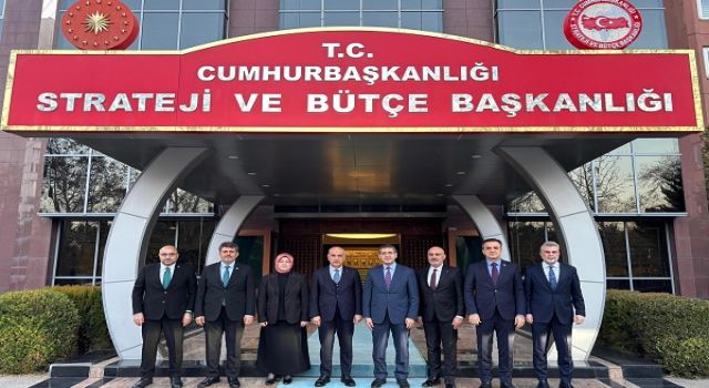 Kahramanmaraş Heyeti, Cumhurbaşkanlığı Strateji ve Bütçe Başkanı Şenel ile Bir Araya Geldi