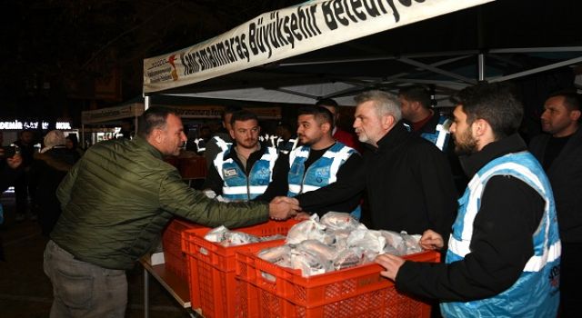 Başkan Görgel, Berat Kandili’nde Uncular Camii’ndeydi