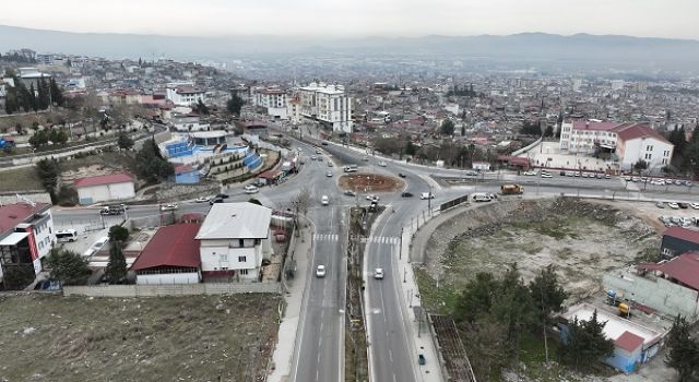 Büyükşehir, Sütçü İmam Kavşağı’nda Yenilemelerini Sürdürüyor