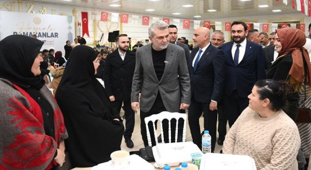 Büyükşehir’in İftar Sofrası Pazarcık’ta Kuruldu