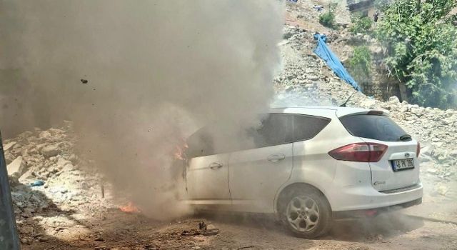 Kahramanmaraş’ta otomobil yangını