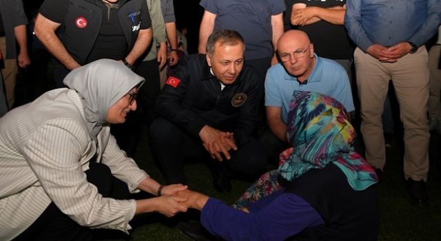 Balıkesir'deki depremde can kaybı: 81 yaşında bir kişi yaşamını yitirdi