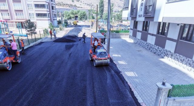 Büyükşehir, Elbistan’da Bir Mahallenin Daha Ulaşımını İyileştirdi