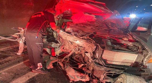 Kahramanmaraş’ta jip kamyona arkadan çarptı: 1’i ağır 3 yaralı