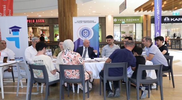Rektör Bakan, Tercih Tanıtım Günleri’nde Aday Öğrencilerle Buluştu