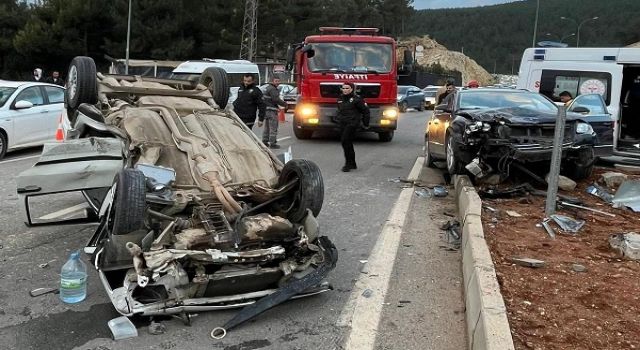 Kahramanmaraş’ta iki otomobil çarpıştı: 1 yaralı