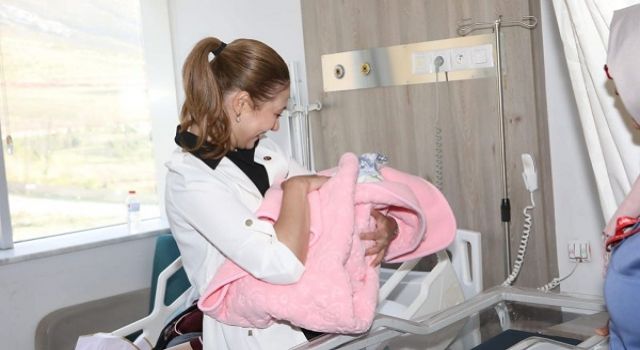 Zuhal Karakoç Bebeğe Uygulanan Şiddet Konusunda Sessiz Kalmadı