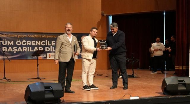 Onikişubat Belediyesi’nin YKS ve KPSS Kazandıran Taktikler Kampı yoğun ilgi gördü