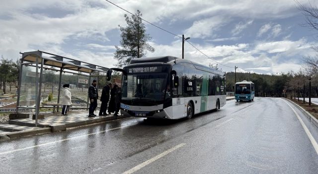 Büyükşehir, Bayramda Mezarlık Ziyaretlerini Ulaşım Desteğiyle Kolaylaştırdı