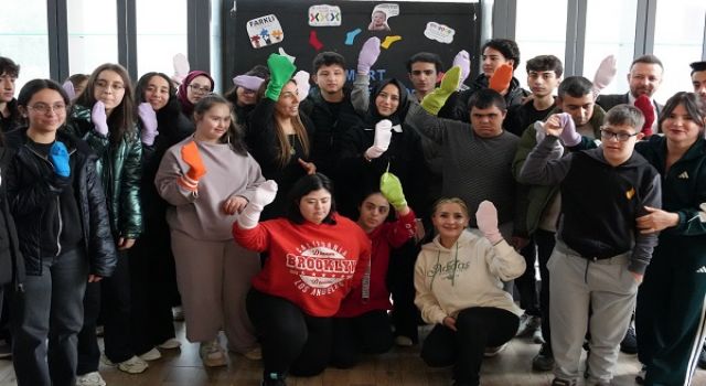 DOKMER’de Sevgi Kazandı: Down Sendromlular Günü’ne renkli kutlama