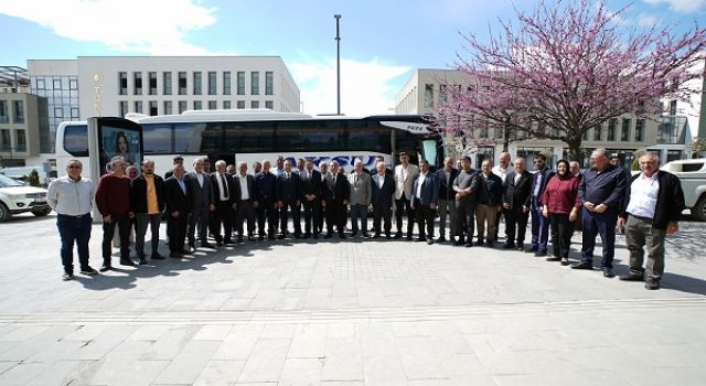 Büyükşehir’den Üreticiye Tam Destek; Çiftçiler Konya Tarım Fuarı’na Uğurlandı