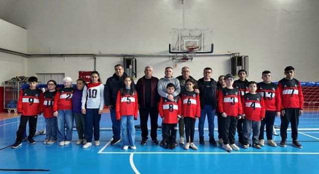 Gaziantepli Sporcular Kahramanmaraş Büyükşehir’in Goalball Sahasına Hayran Kaldı