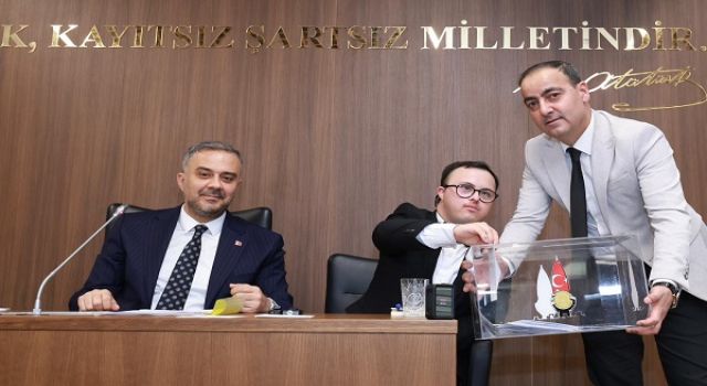 Onikişubat Belediyesi’nin Nisan Ayı Meclis Toplantısı bir başka özel bir başka anlamlı oldu