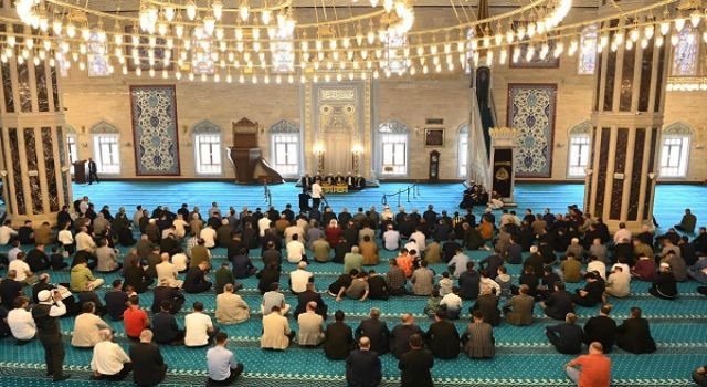 Ayla Öğretmen ve Öğrenciler İçin Mevlid Programı Düzenlendi